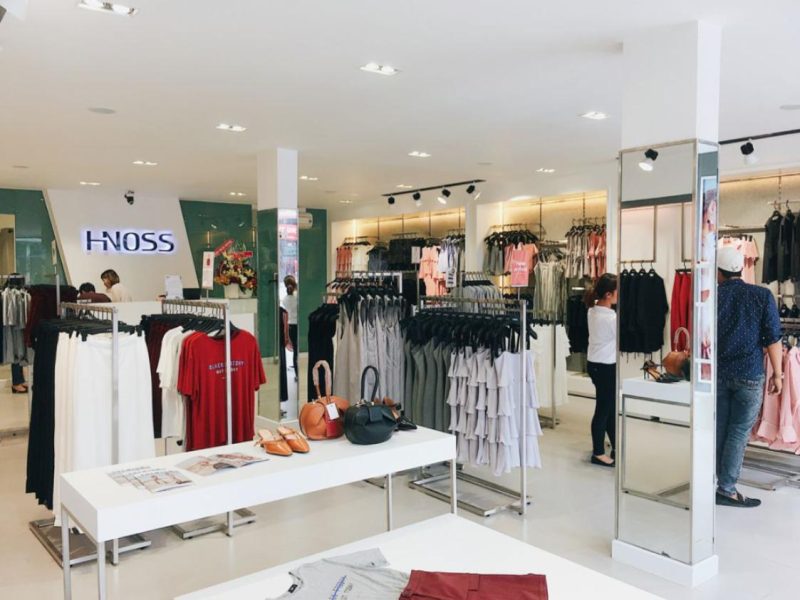 Cửa hàng thời trang nữ HNOSS  