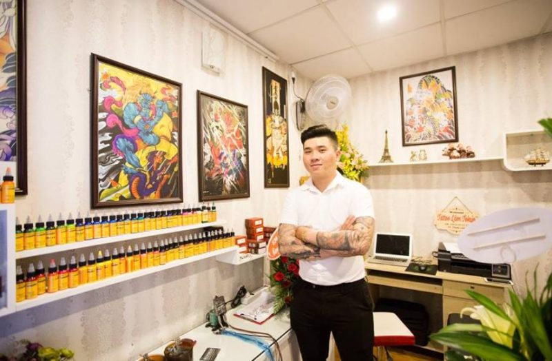 Khách hàng tại Lâm TOKYO - Tiệm xăm Lâm Đồng nổi tiếng