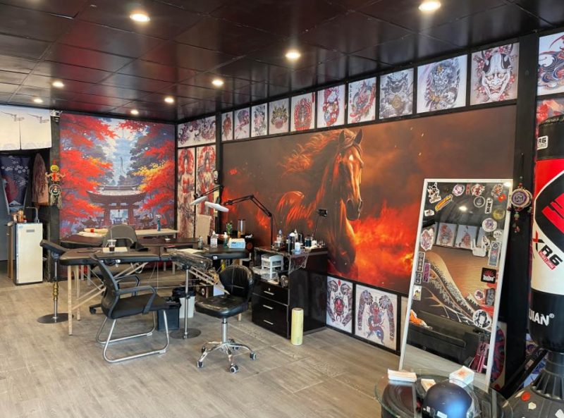 Không gian làm việc tại Lee Tattoo - Tiệm xăm Nghệ An