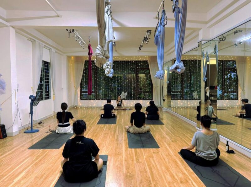 Yoga Ananda - Phòng tập yoga Phú Thọ chuyên nghiệp