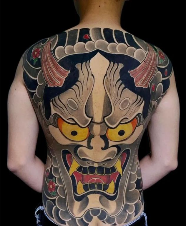 Hình xăm mặt quỷ được nhiều nam giới lựa chọn 