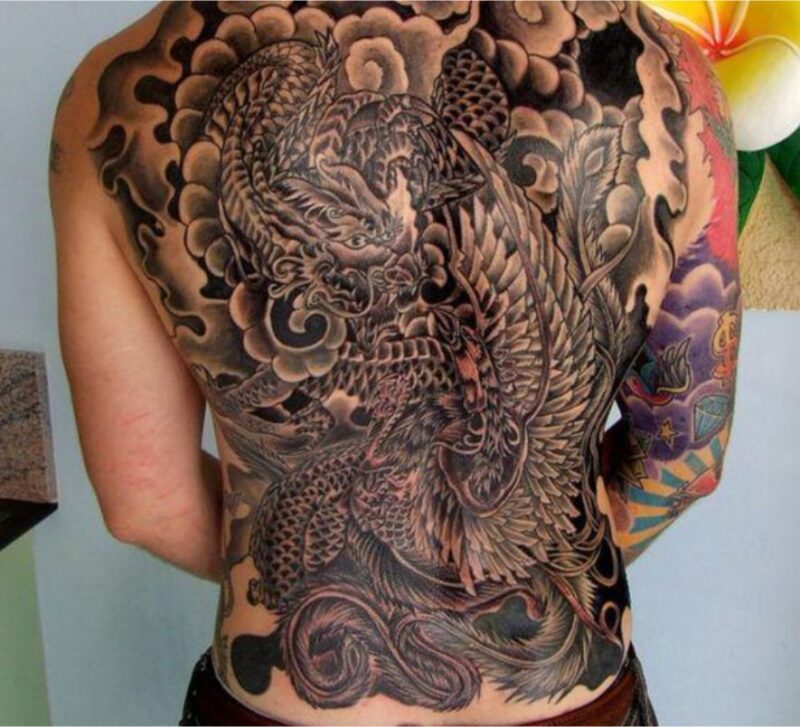 Hình xăm rồng thể hiện sự mạnh mẽ 