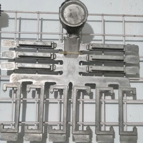 Tay nắm tủ nhôm đúc áp lực